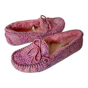 UGG Girls Dakota Spots Pink Iridescent Rainbow Dots Moccasin Slippers Size 6